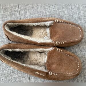 Ugg moccasins women’s size 7